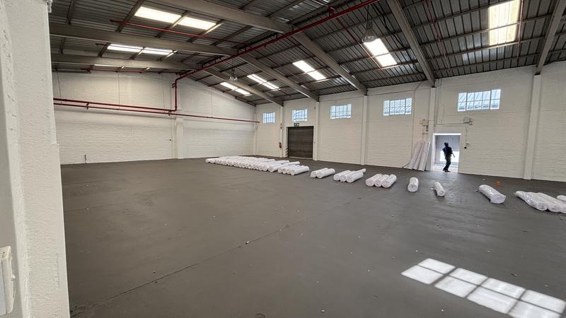 To Let commercial Property for Rent in Maitland Western Cape